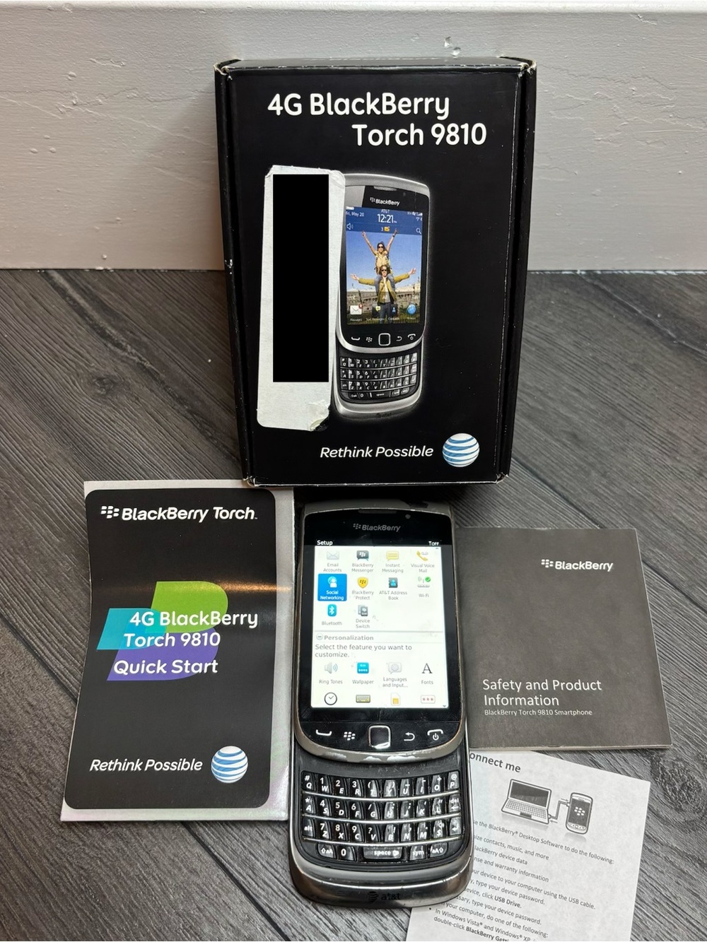 BlackBerry Torch 9810 4G Black Slider Smartphone 6.2GB Mobile Phone Box Manual